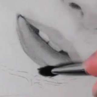 唇の絵の書き方 リアルな鉛筆画の描き方16 ３度見される絵を描こう リアル絵の描き方